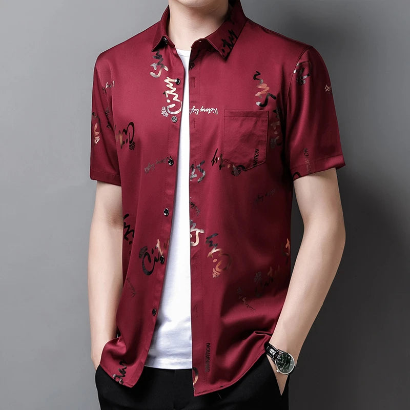 Men's Business Casual Short Sleeved Shirt No Iron and Wrinkle Resistant Top