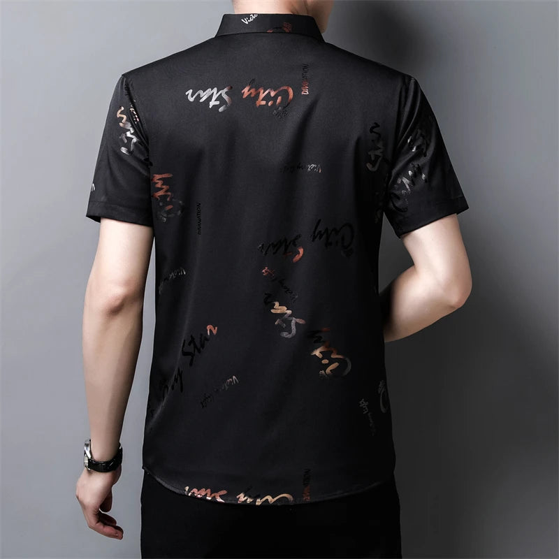 Men's Business Casual Short Sleeved Shirt No Iron and Wrinkle Resistant Top